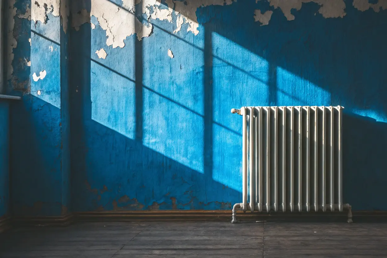 Radiateur électrique à inertie sèche : confort, économies et performance